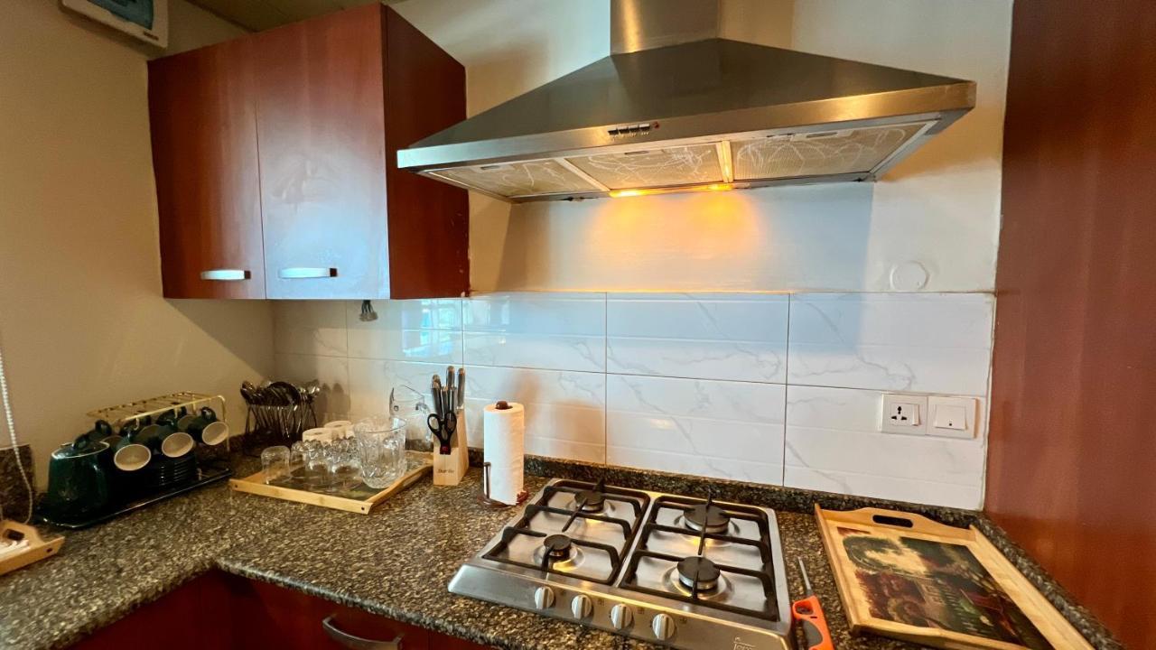 Centaurus Apartment City View Three Beds Исламабад Экстерьер фото