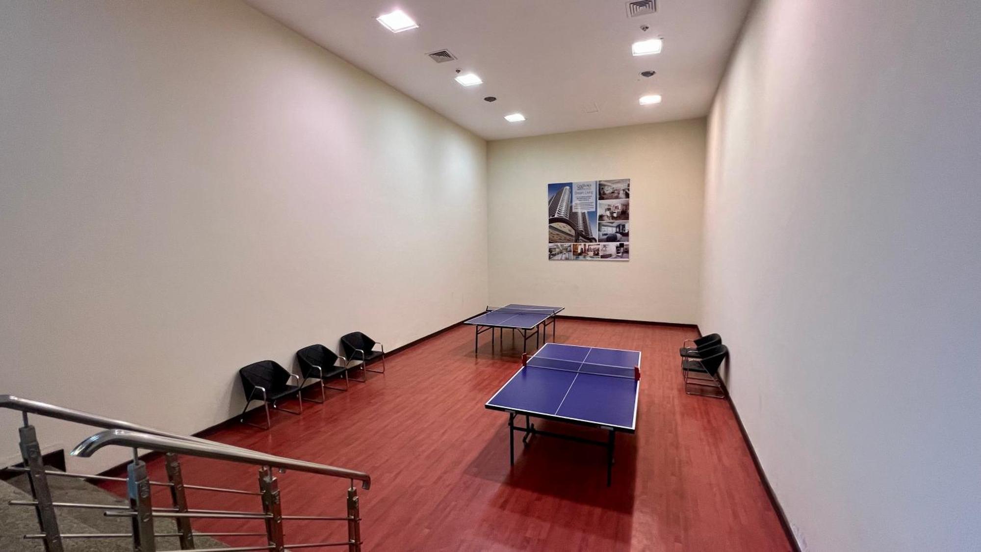 Centaurus Apartment City View Three Beds Исламабад Экстерьер фото